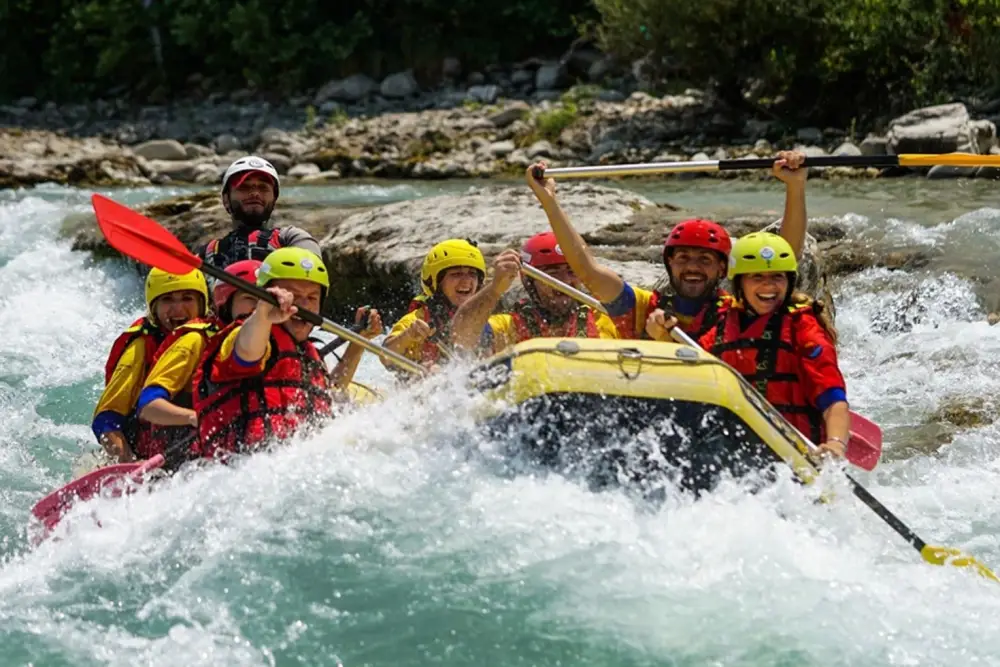 Whitewater rafting (4)
