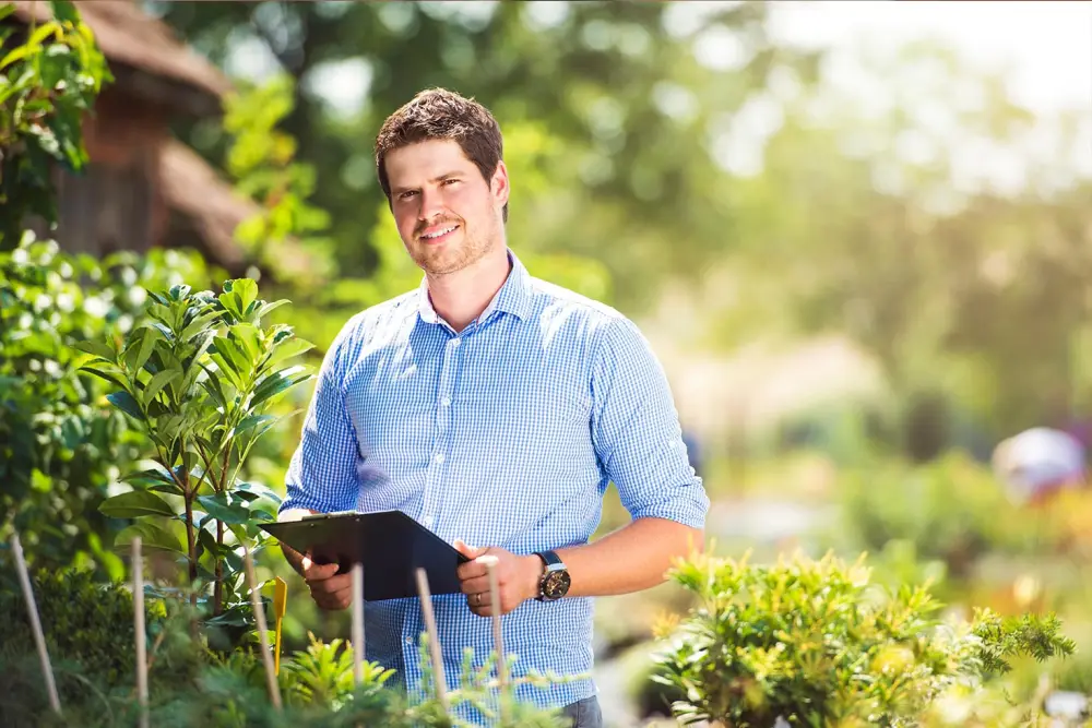 Business Management 2 Column 1470x980px