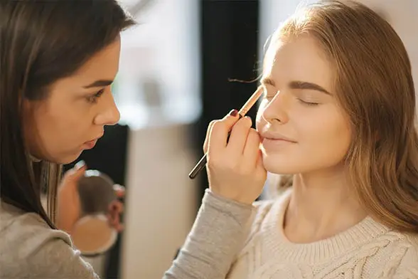 BeautyZone Makeup 588x392px