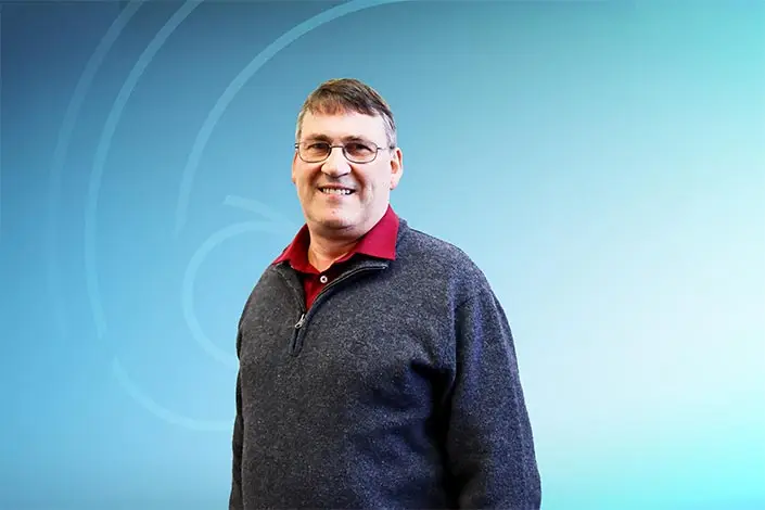 Mike Dick Small 1 Column 705x470px