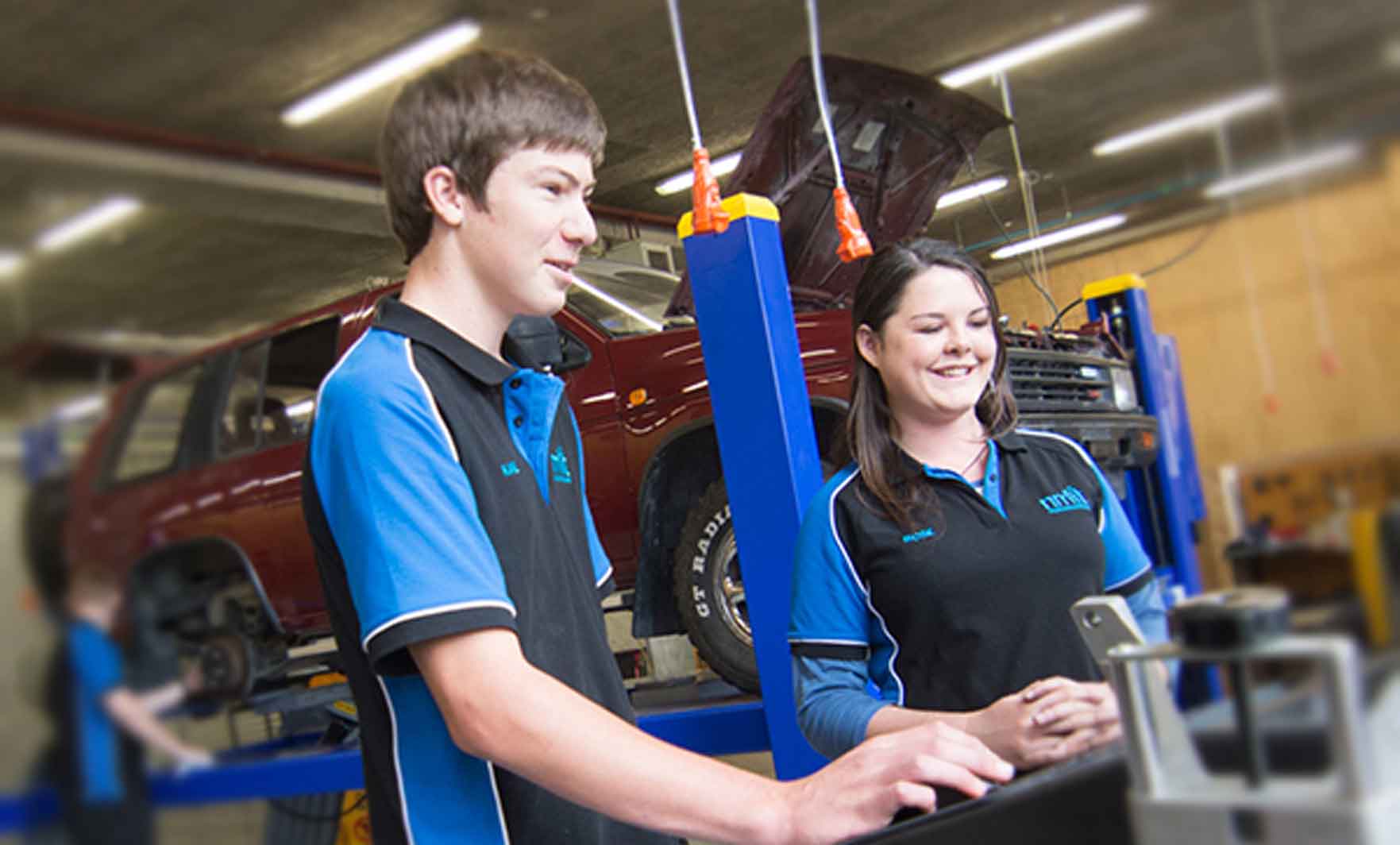 national certificate in motor industry automotive electrical and mechanical engineering level 3 light vehicle strand